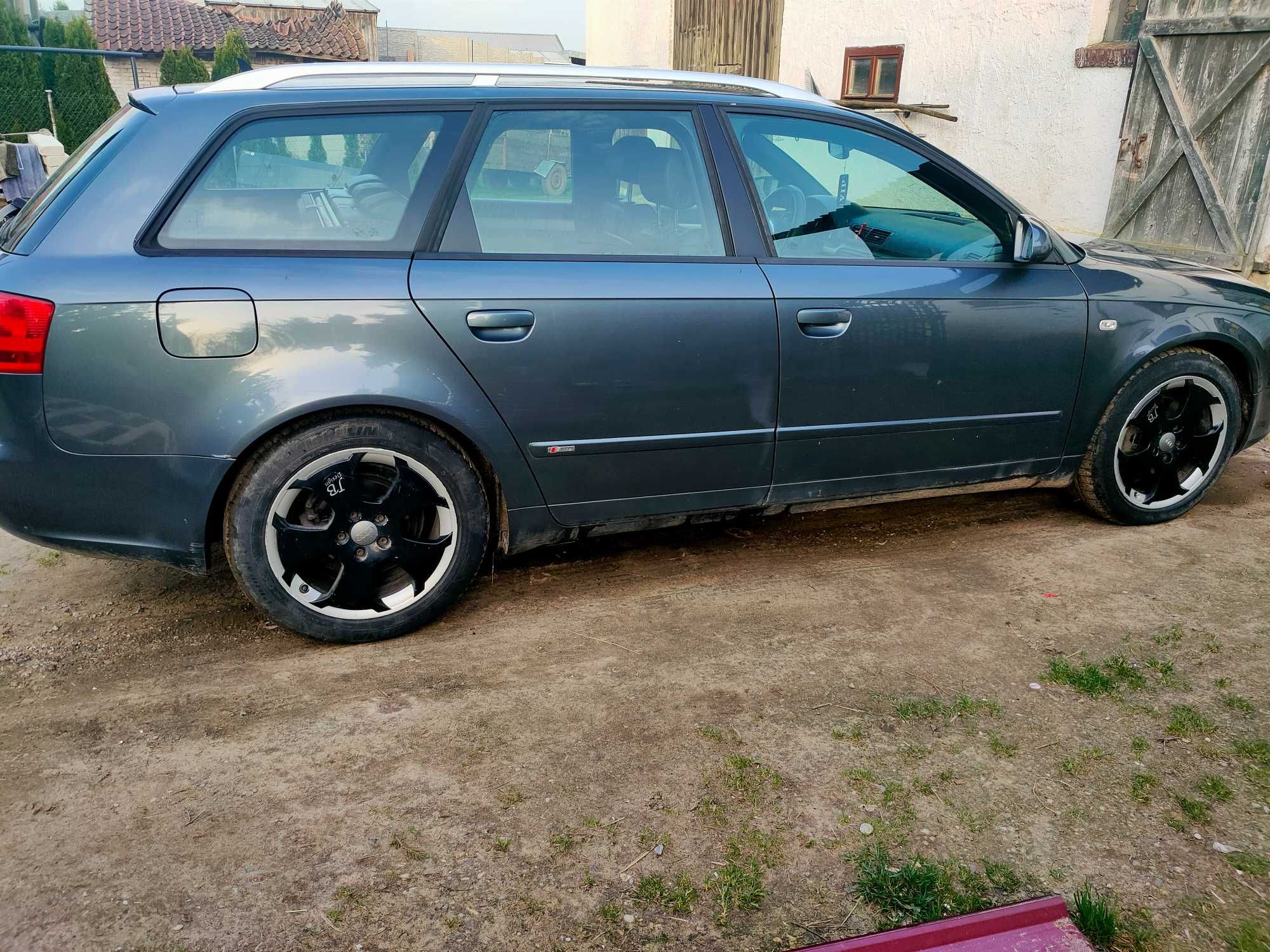 Samochód osobowy Audi A4