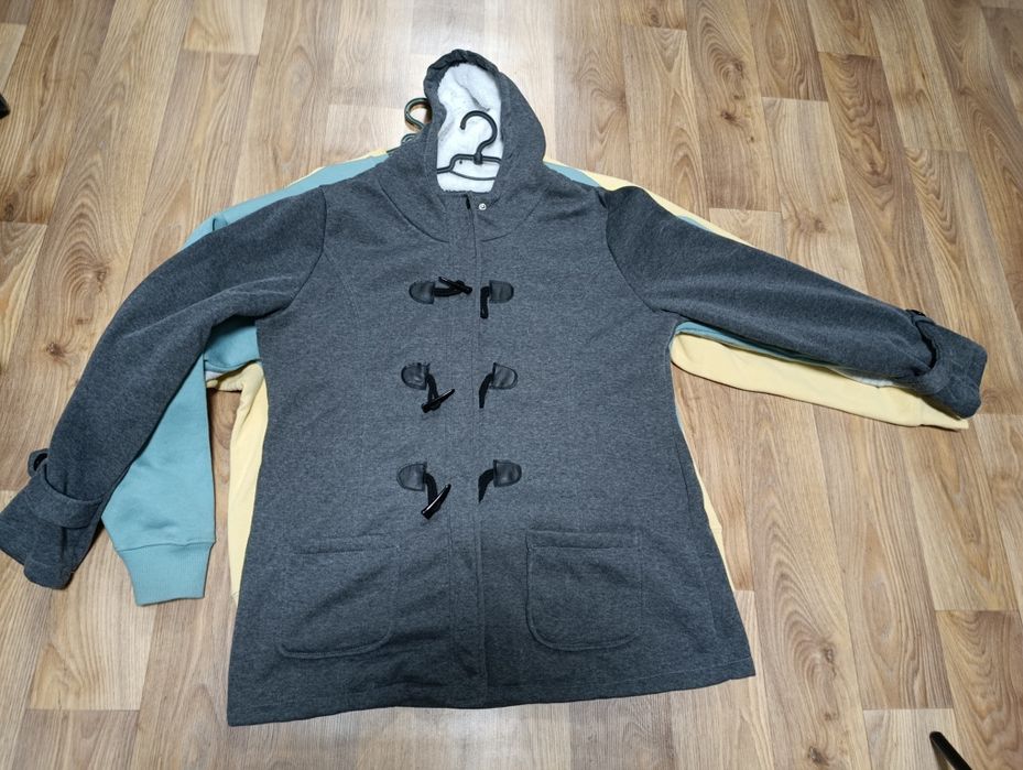 Теплі жіночі кофти великих розмірів