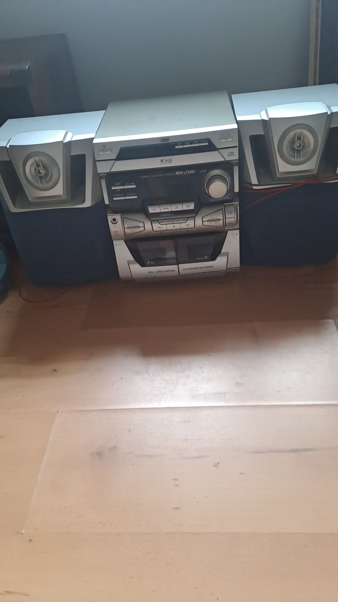 Wieża JVC MX100 uzywana