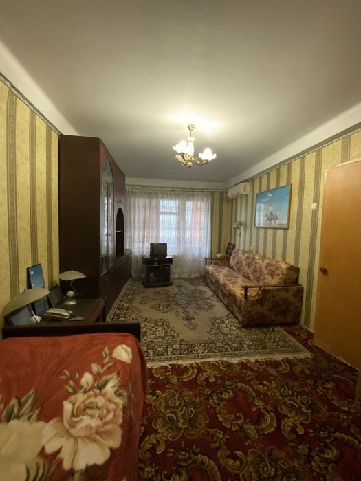 Продам 1ю квартиру.  Героев 93й бригады