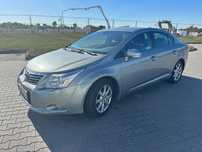 Toyota Avensis 1.8 Sol benzyna + gaz - Bezwypadkowy, Salon PL