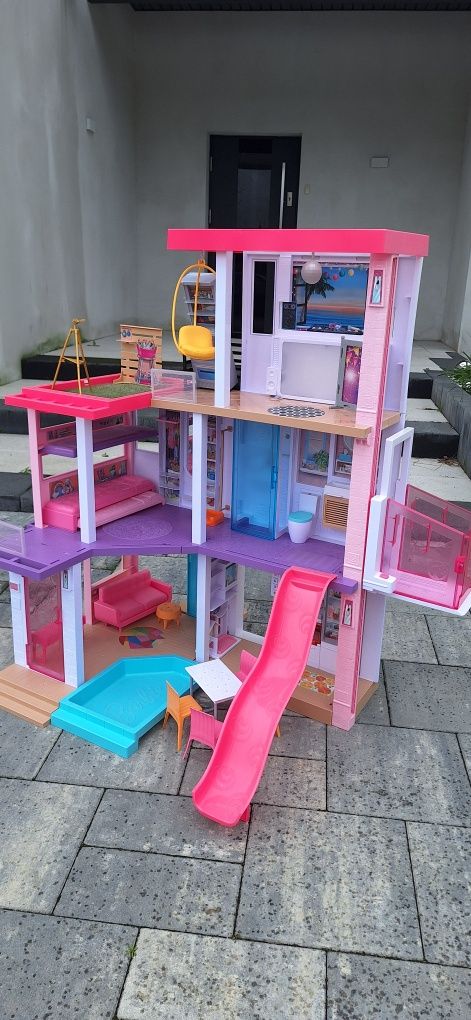 Domek Barbie Dreamhouse
