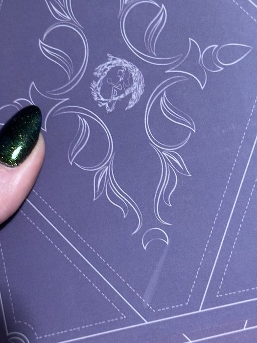 Six of crows / szóstka wron tarot cards fairyloot 1st deck