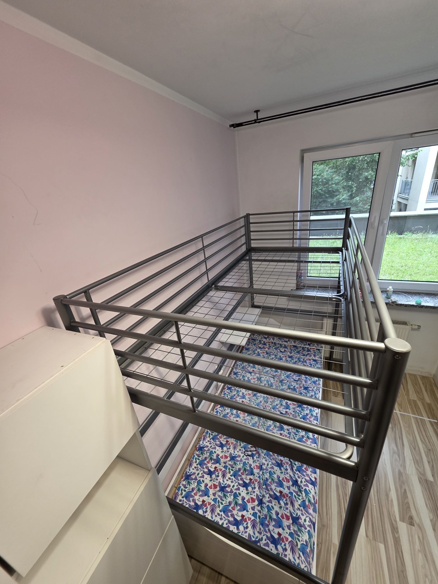 Rama łóżka Ikea metalowa