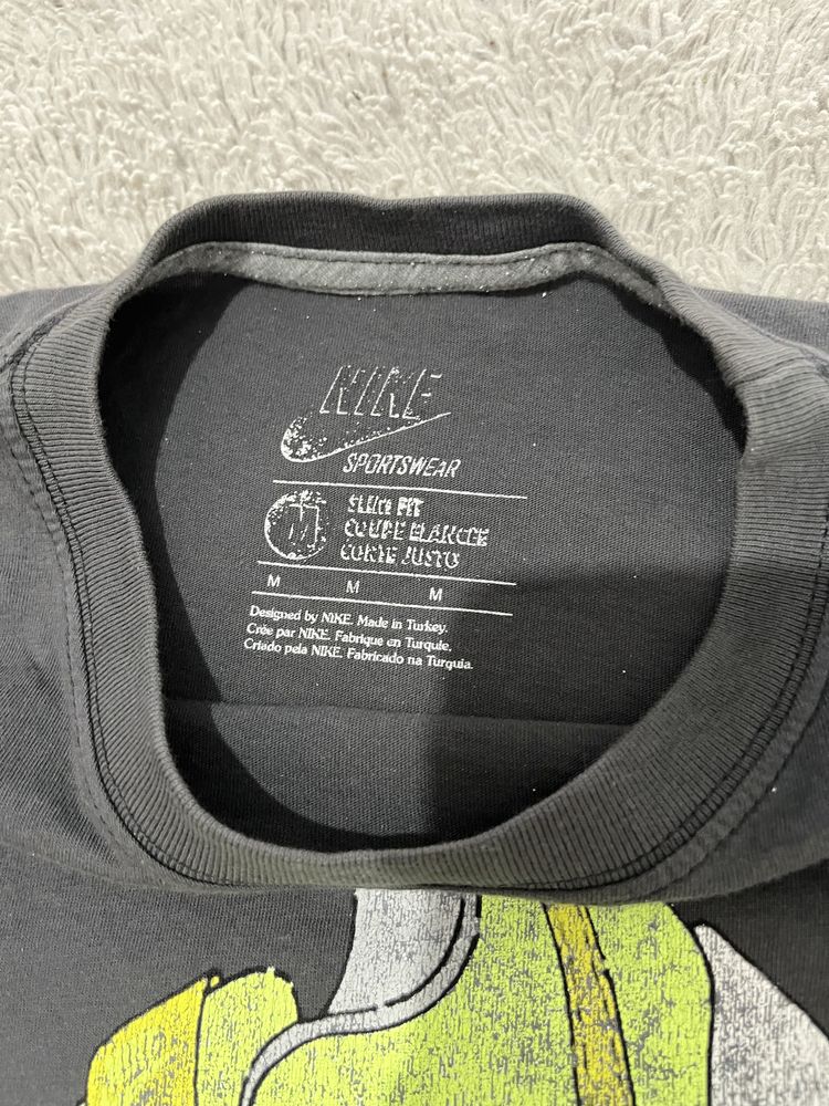 Nike r. M szary meski tshirt