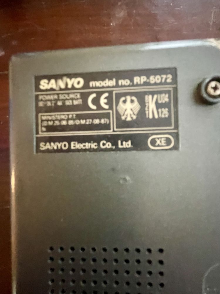 Radio SANYO RP5072