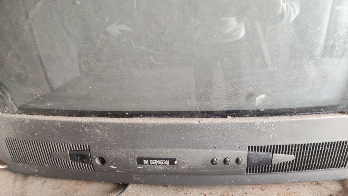 TV antiga Tensai