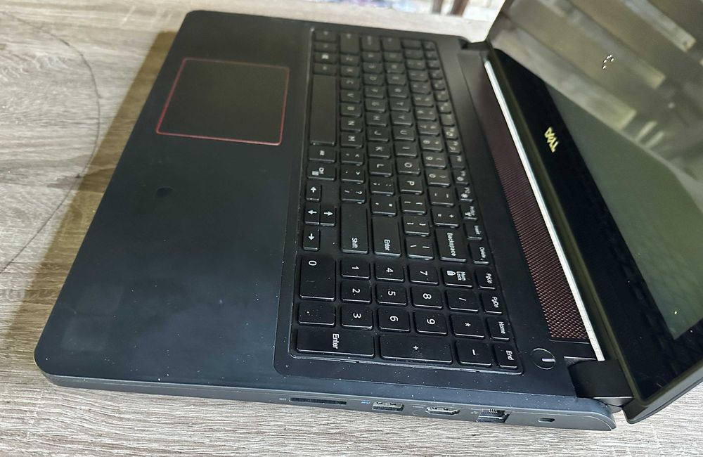 Gamingowy Laptop DELL |i7| GTX 960M 4GB | SSD+HDD | EKAN USZKODZONY