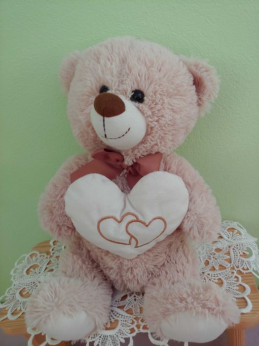 Przytulanka Miś z sercem