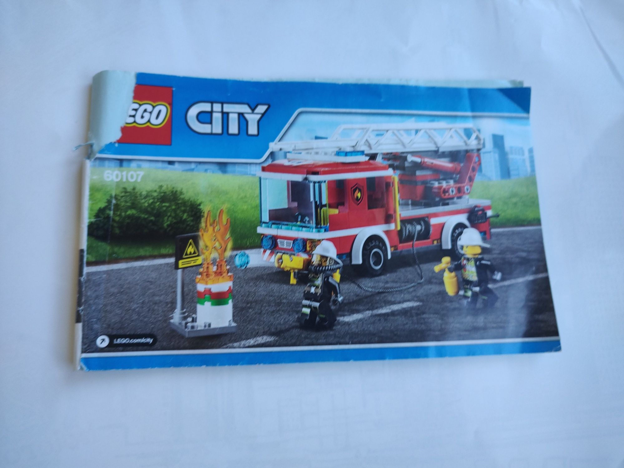 LEGO City 60107 wóz strażacki