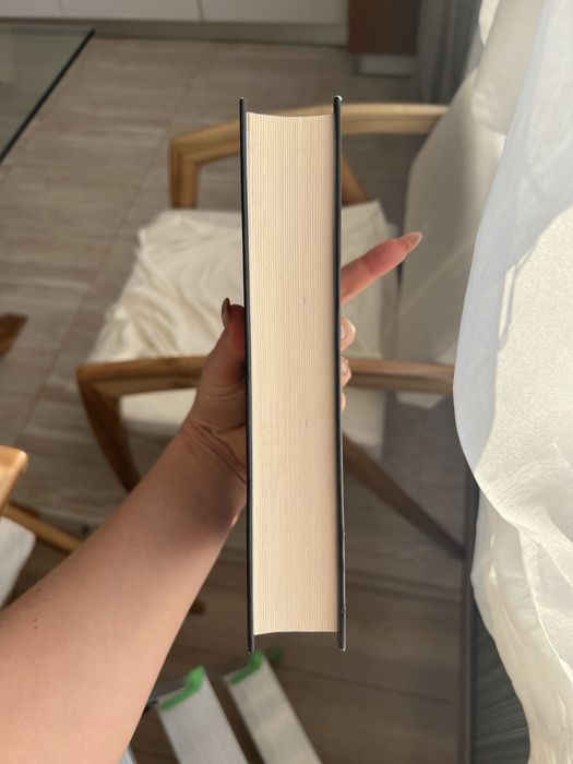 Девʼятий дім Лі Бардуґо ексклюзивна закладка в подарунок