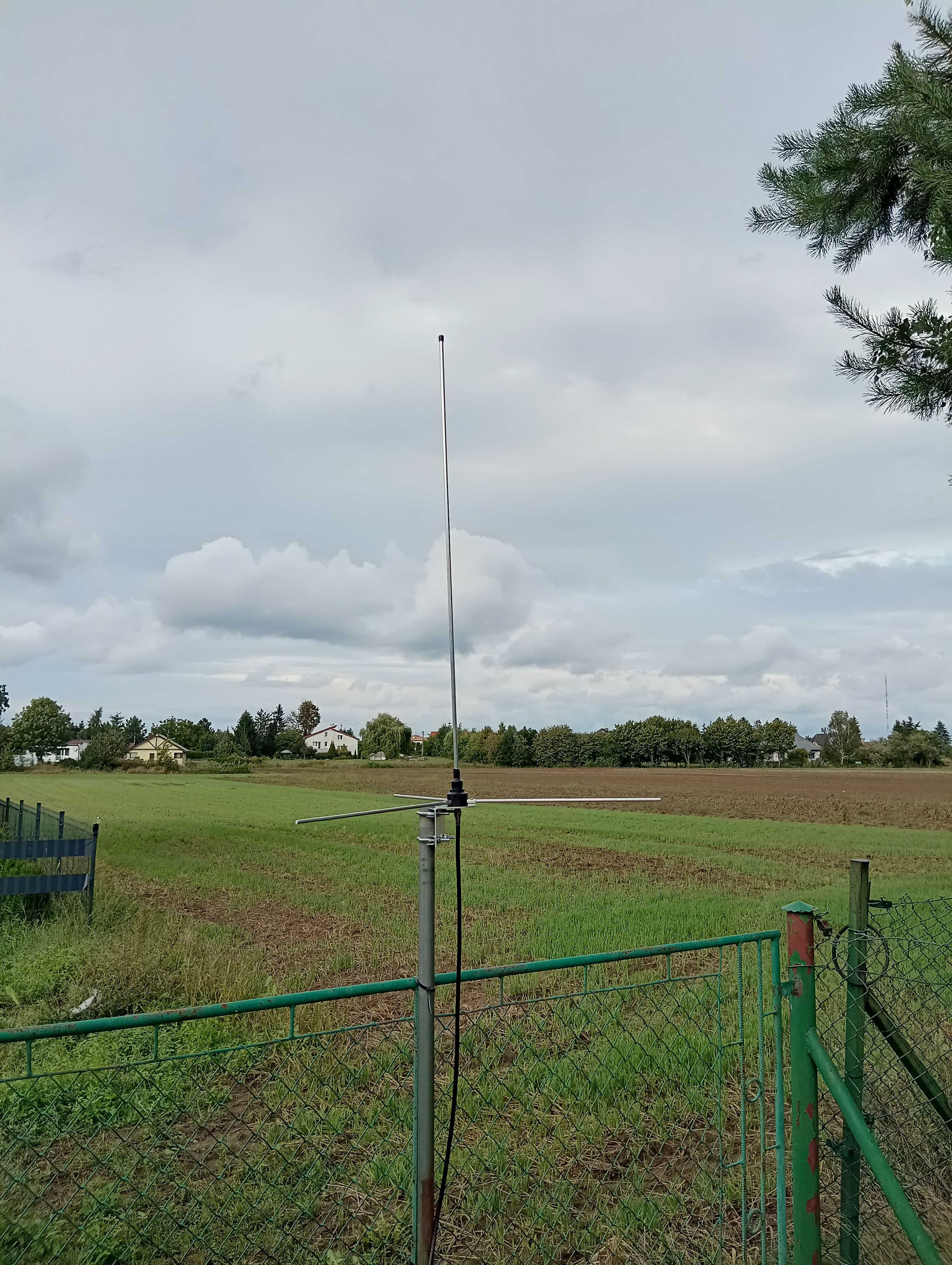 Antena bazowa AS-O 5/8 VHF (2m) wstępnie ostro strojona