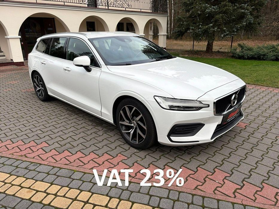 Volvo V60 T5 250 KM Podgrzewane fotele i kierownica Kamera Hak FV23%