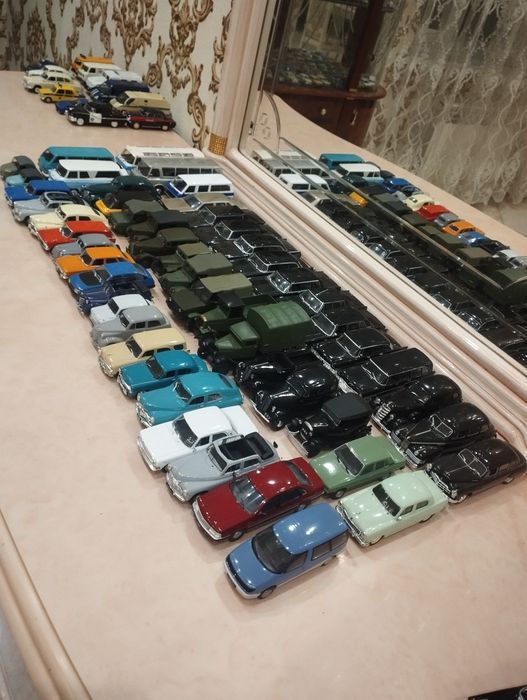 деагостини Авто легенды СССР  коллекционные модельки москвич ваз вол