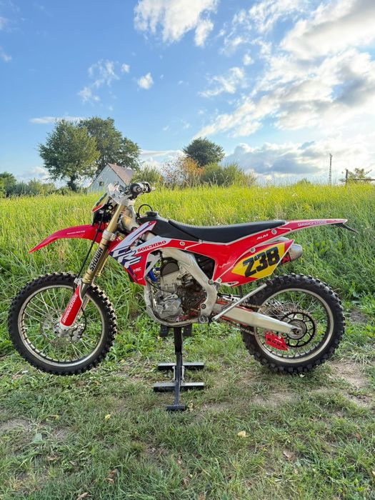 Honda CRF 250cc 2015 – zarejestrowana / Akrapovic / zawias enduro Bern