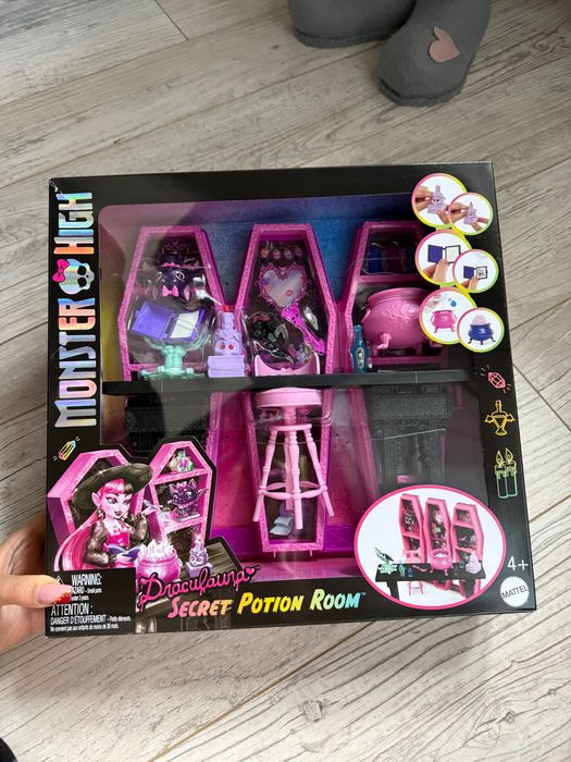 Monster High Draculawra Secret Potion Room Drakula Akcesoria dla lalki