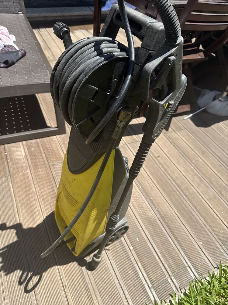 Maquina de pressao black & decker 2 pelo preco de uma