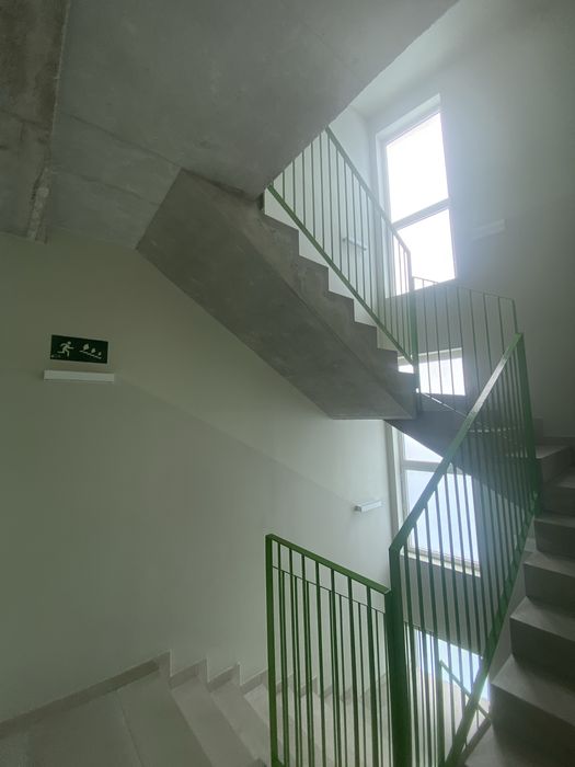 Trabalhos de Serralharia profissionais FERRONE serralheiro