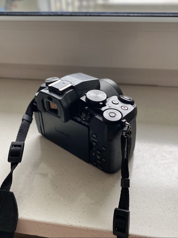 Aparat Panasonic Lumix G80 + obiektyw Panasonic 25mm f/1.7