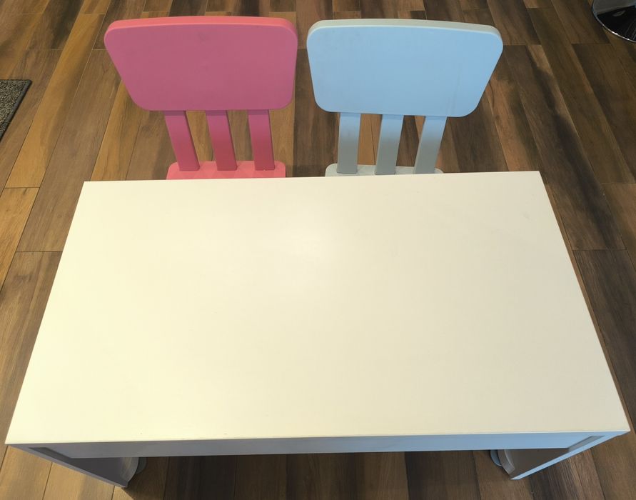 IKEA SMASTAD Ławka, biórko białe  90x50x48 + krzesełka MAMMUT
Ławka, b