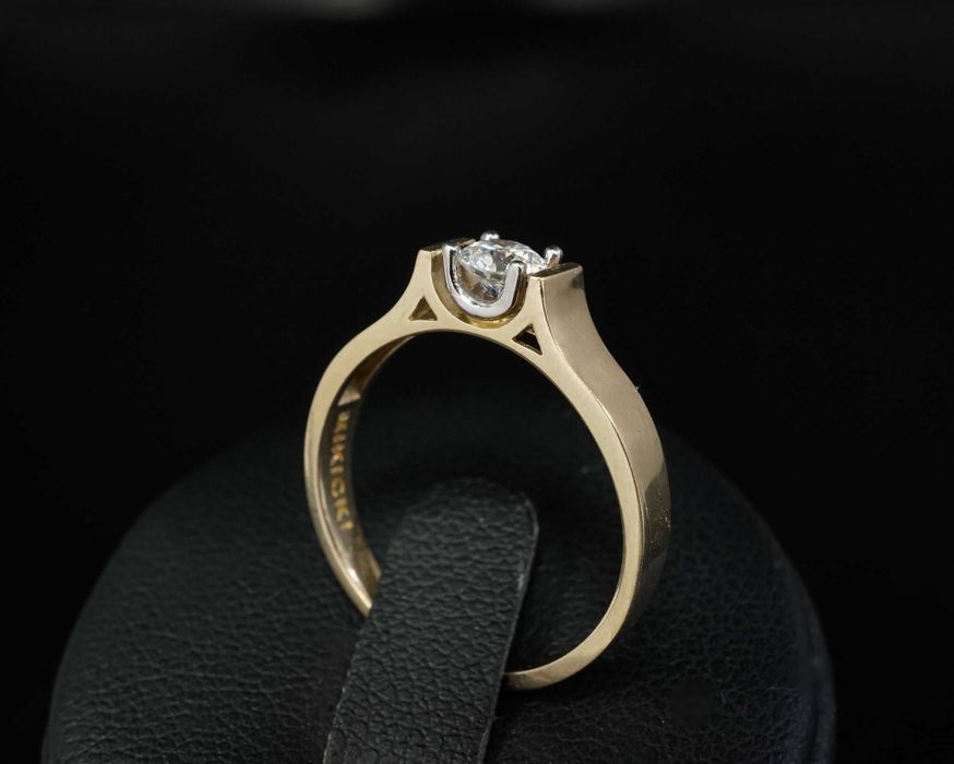 Złoto 585 - złoty pierścionek z Diamentem rozm 12 CERTYFIKAT GIA