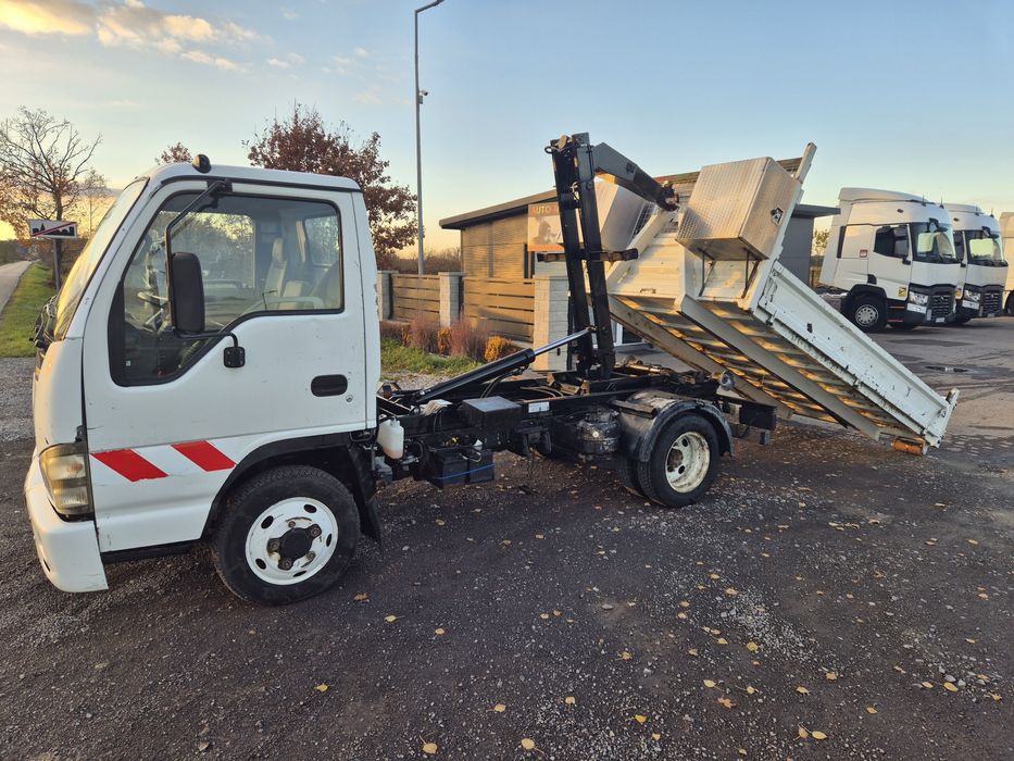 Isuzu NPR wywrotka hakowiec