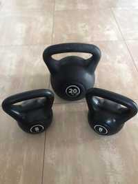 Kettlebelle  20kg,8kg, 8kg. czarny