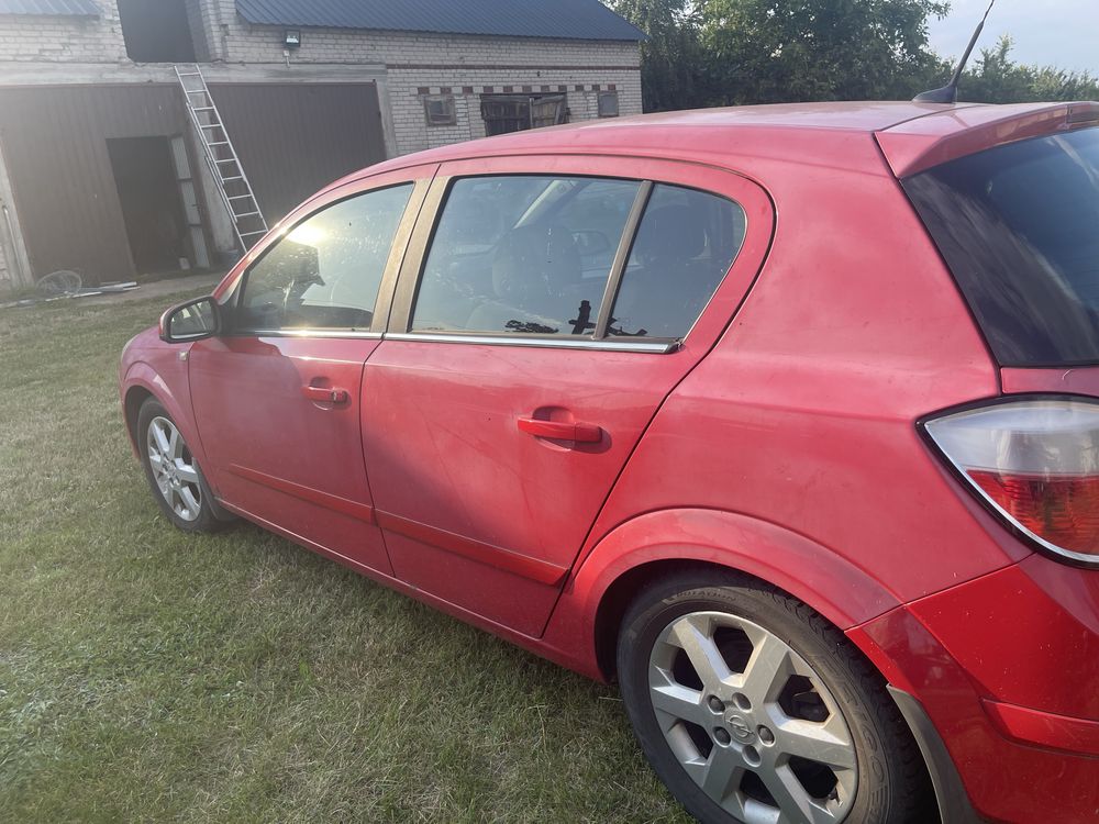 Opel Astra 2.0 turbo