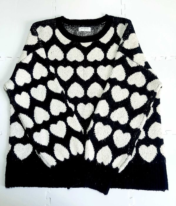 Мила кофта в сердечка Papaya / романтичний стиль