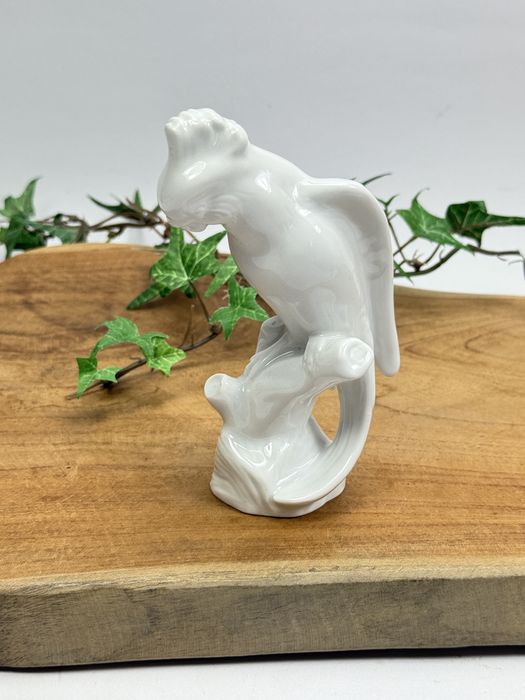 Porcelana Herend biała papuga figurka kolekcjonerska