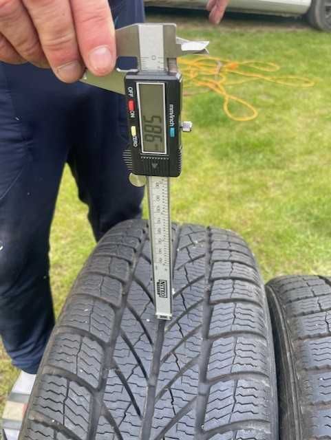 Felgi, Opony, Koła, Kołpaki, Ford do negocjacji