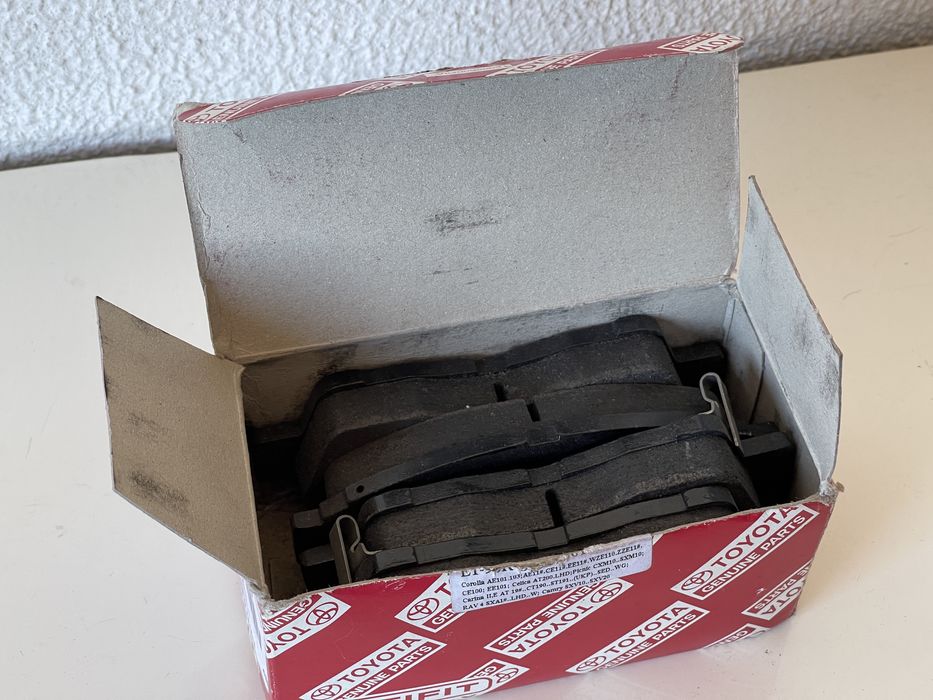 Kit Discos de travões Toyota (novos)