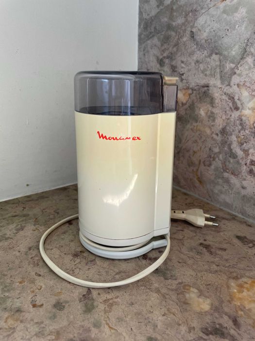 Máquina de moer café