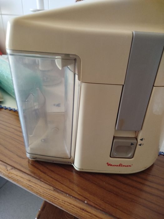 Maquina centrifugadora de frutos