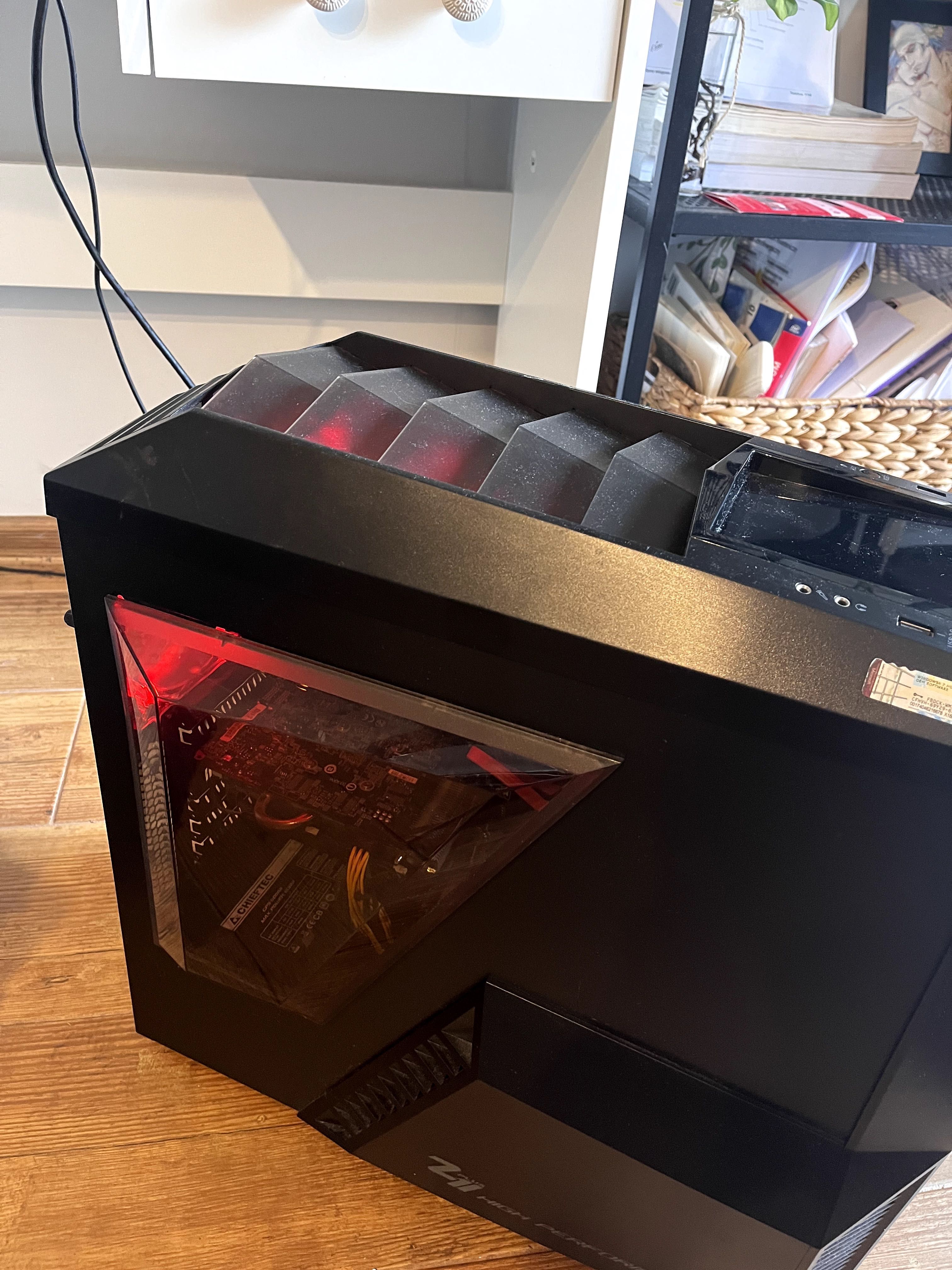 Komputer gamingowy, GTX 750 Ti, i5-4690, dysk SSD 250 GB, 8GB RAM