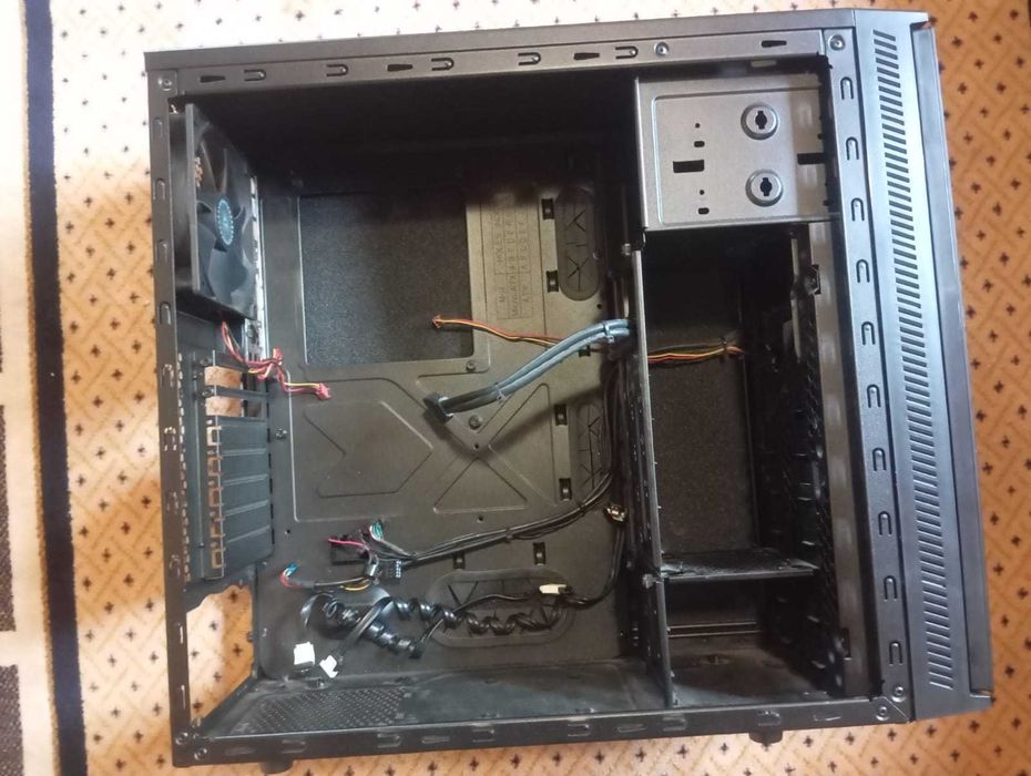 caixa cooler master silencio 452