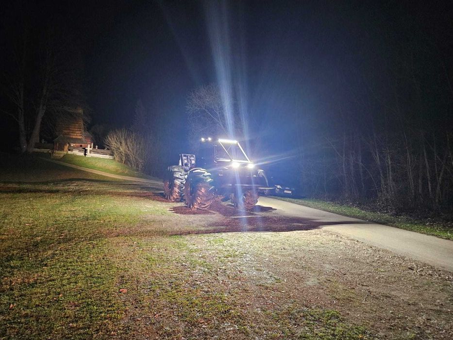 Remonty kapitalne ciągników leśnych Lkt 81 Turbo, naprawy podzespołów