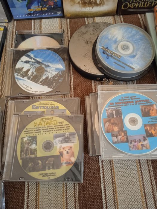 Колекція DVD-дисків/коллекция DVD-дисков/більше 50 штук