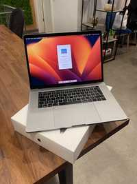 MacBook Pro 15’ 2018 - i7 2.6, 16GB, 512GB