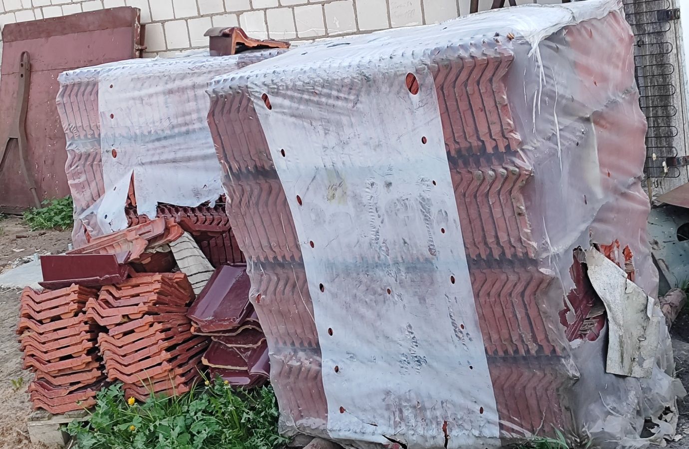 Dachówka Roben monza, ciemna wiśnia