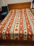 Cama elevatória com arrumação e colchão