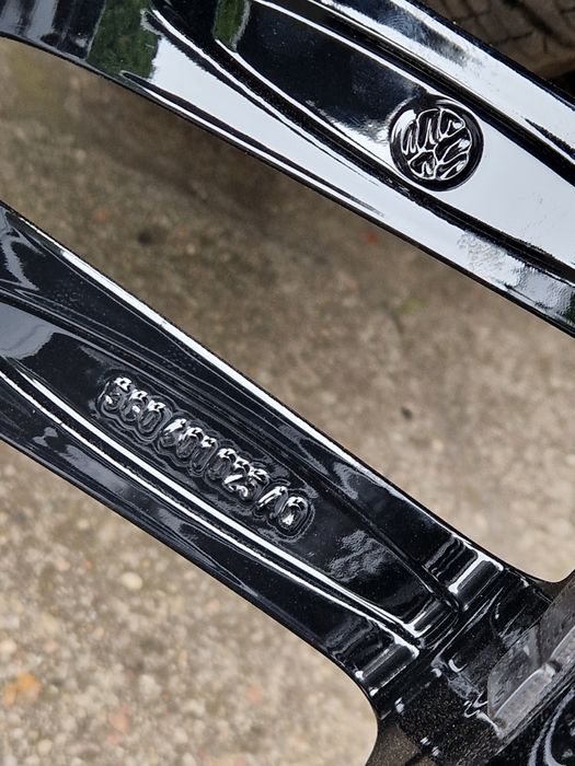 Oryginalne Koła VW GOLF VII GTI R-LINE 5G0 225/40R18 lato 24r. 8mm