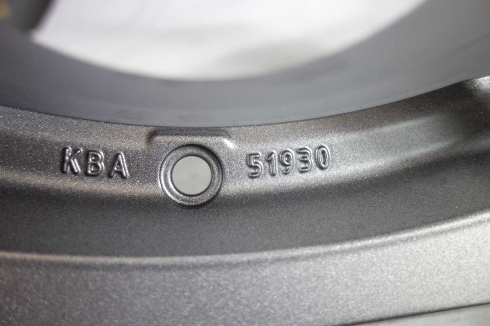 NOWE Alufelgi DEZENT 15" 4x108 Citroen C2 C3 C4 Xsara Grafit 822