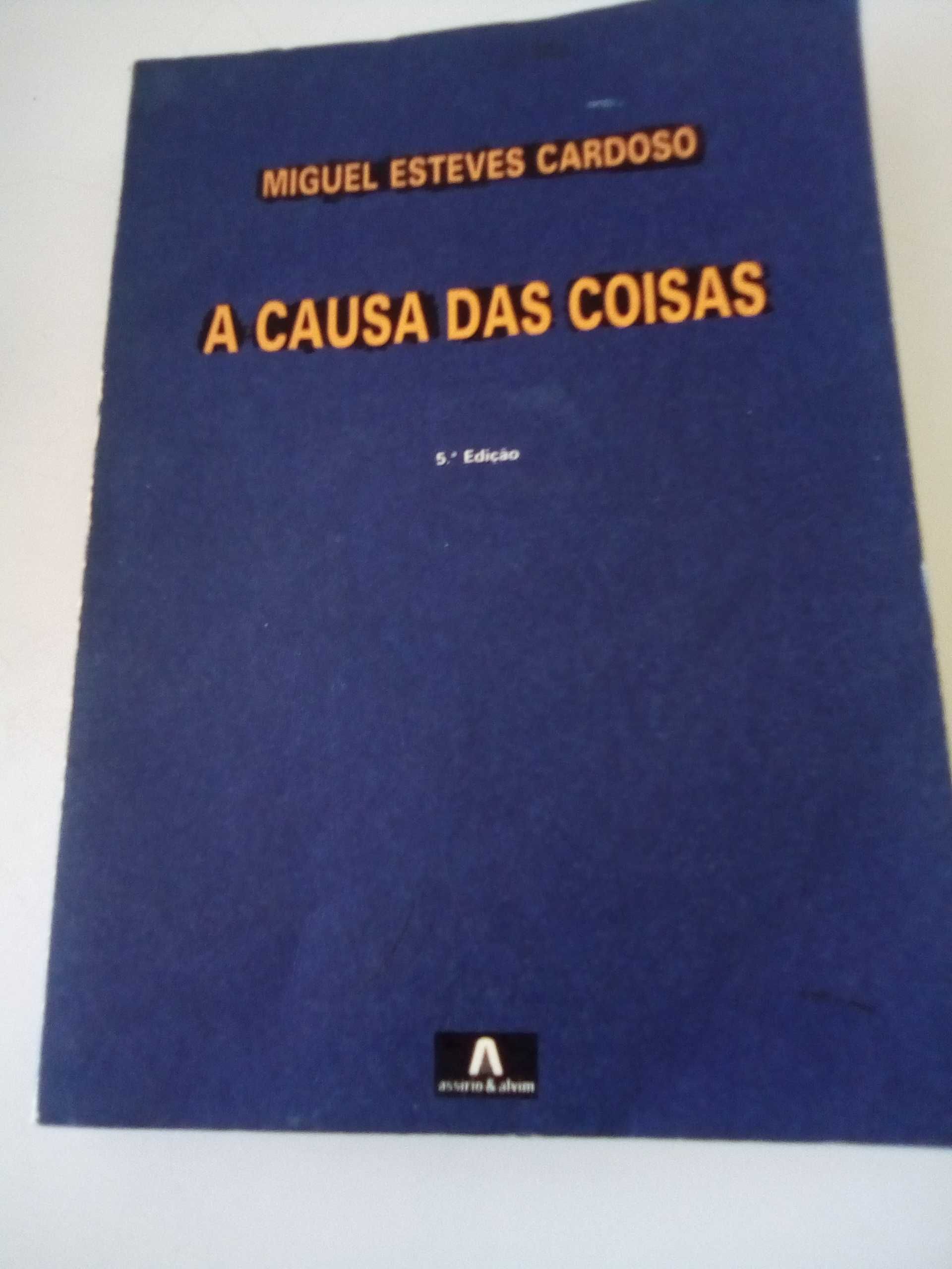 8 livros: Eça, Julio Dinis, Cervantes, Camilo, Esteves Cardoso, ...