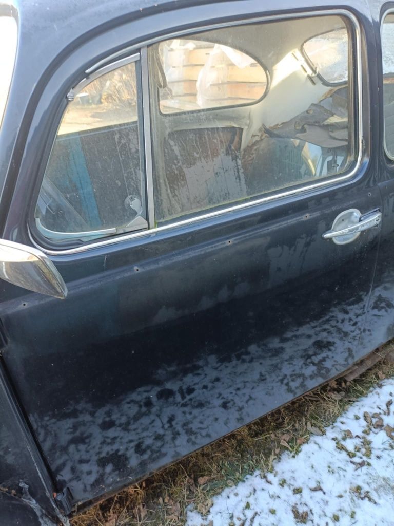 Drzwi VW Garbus prawe i lewe. Części garbus karoseria