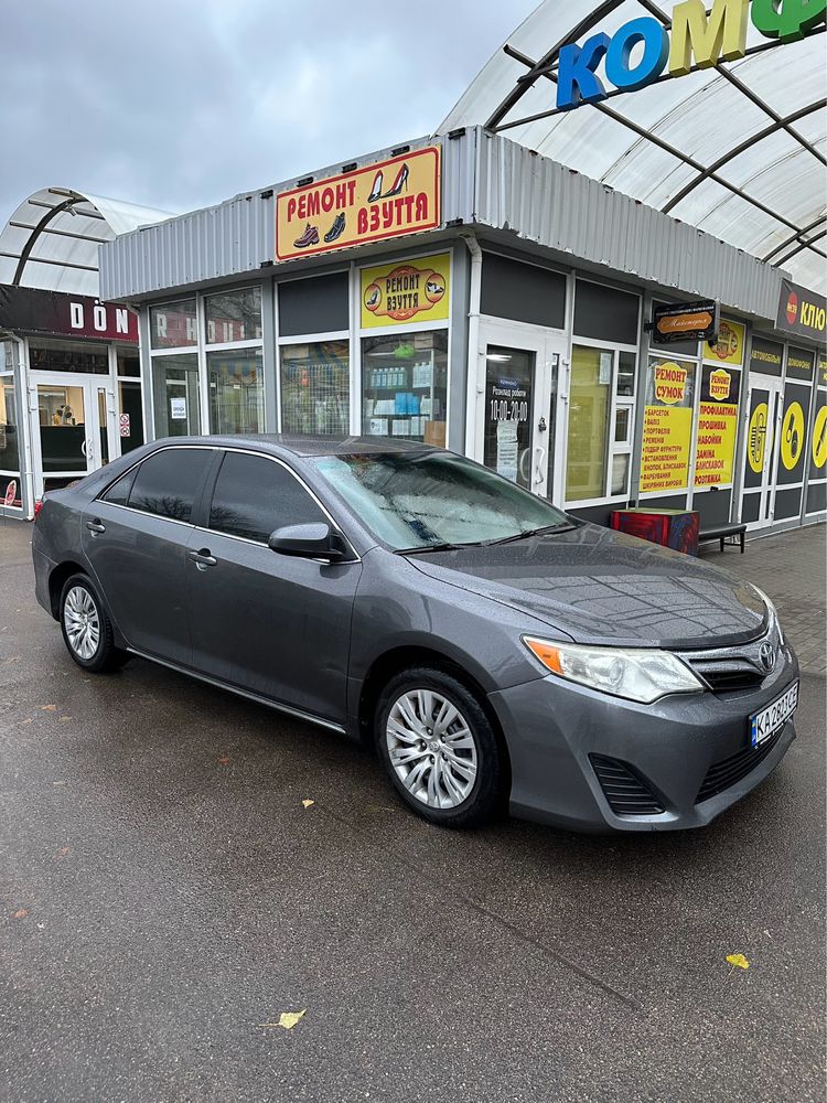 Продам Toyota Camry 50