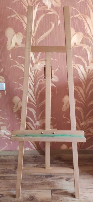 Продам мольберт для рисования