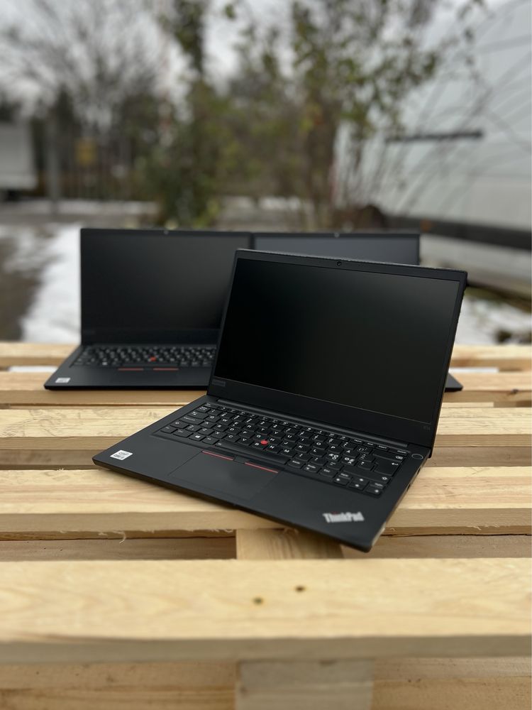 Ноутбук Lenovo ThinkPad E14/i5-10210U/8GB/SSD 256GB/14.0" Full HD IPS