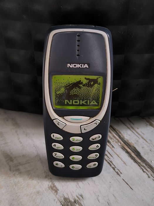 Nokia 3310 PL menu z ładowarką
