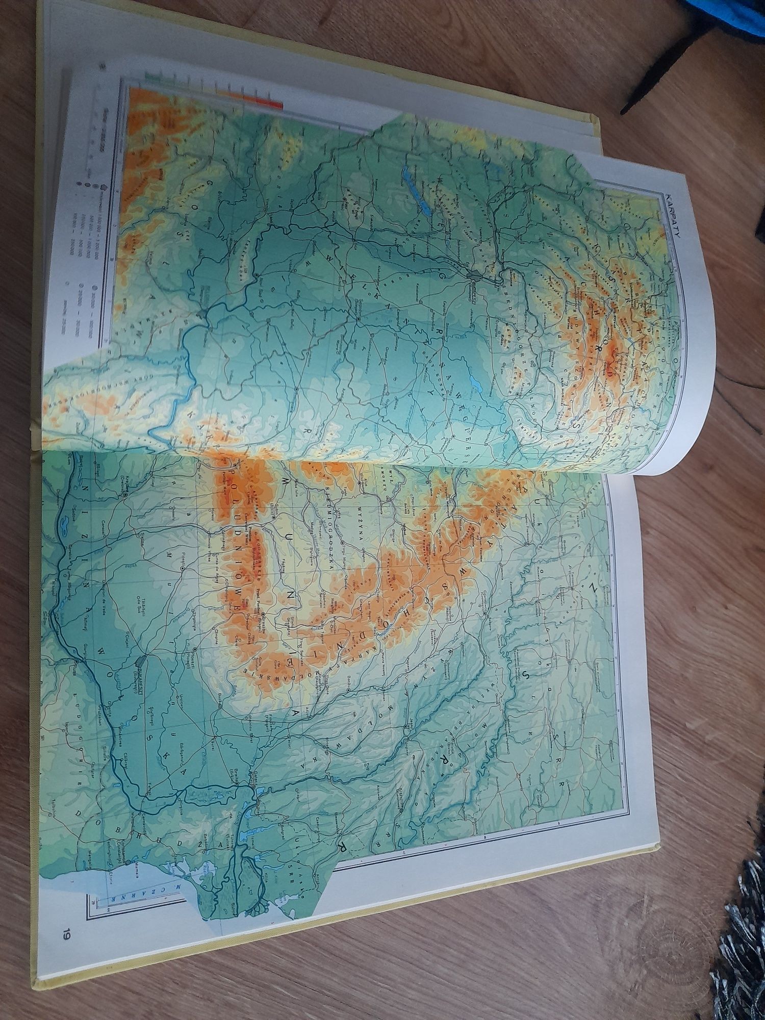 Atlas geograficzny PRL